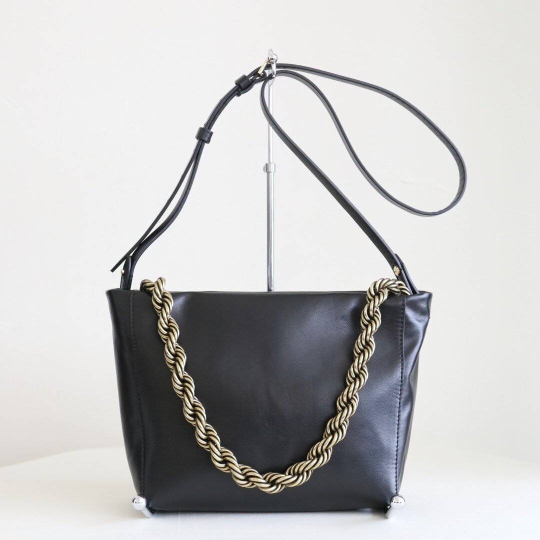 DRIES VAN NOTEN ~ アンティークなチェーンのバッグ : CLOSET DRIES VAN NOTEN ~ アンティークなチェーンのバッグ : CLOSET