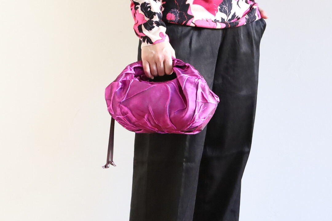 DRIES VAN NOTEN メタリックバッグ DRIES VAN NOTEN ～ メタリックピンクのバッグ : CLOSET
