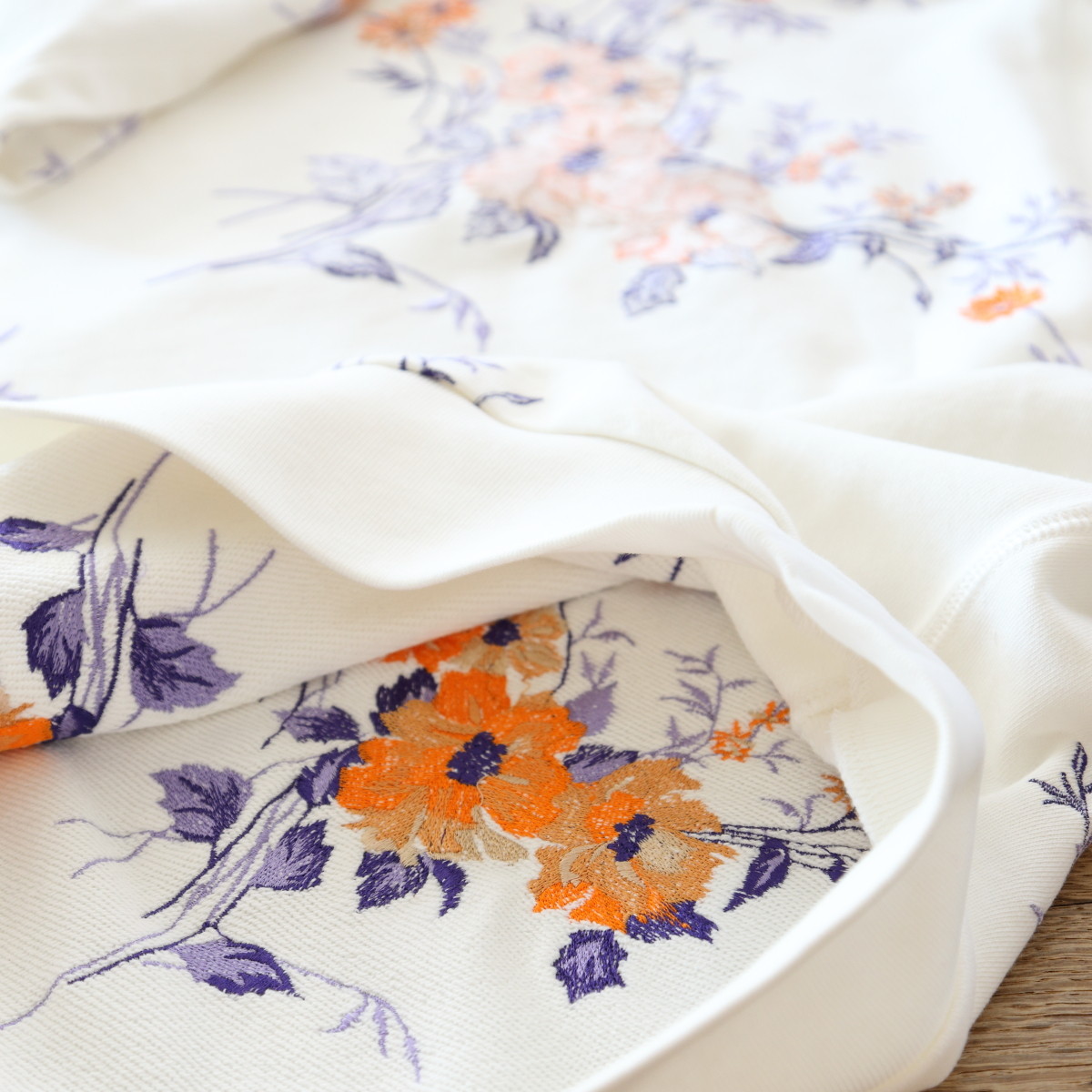 DRIES VAN NOTEN ～ 裏刺繍のフーディー : CLOSET