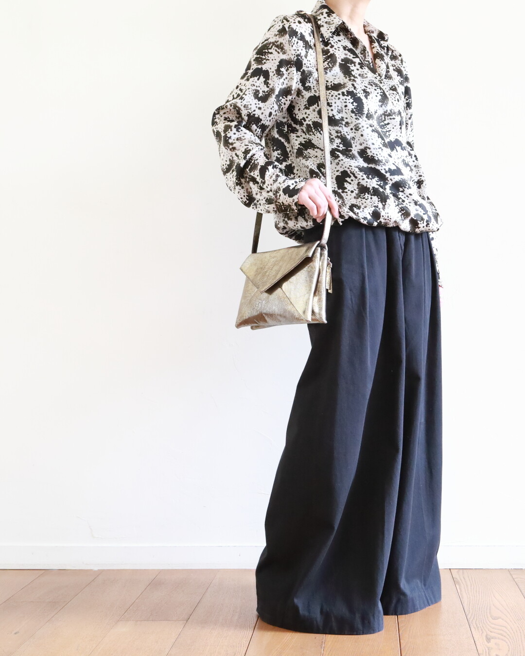 DRIES VAN NOTEN - Dries Van Noten フラワープリントブラウス DRIES VAN NOTEN ～ 蘭の花のプリントブラウス : CLOSET