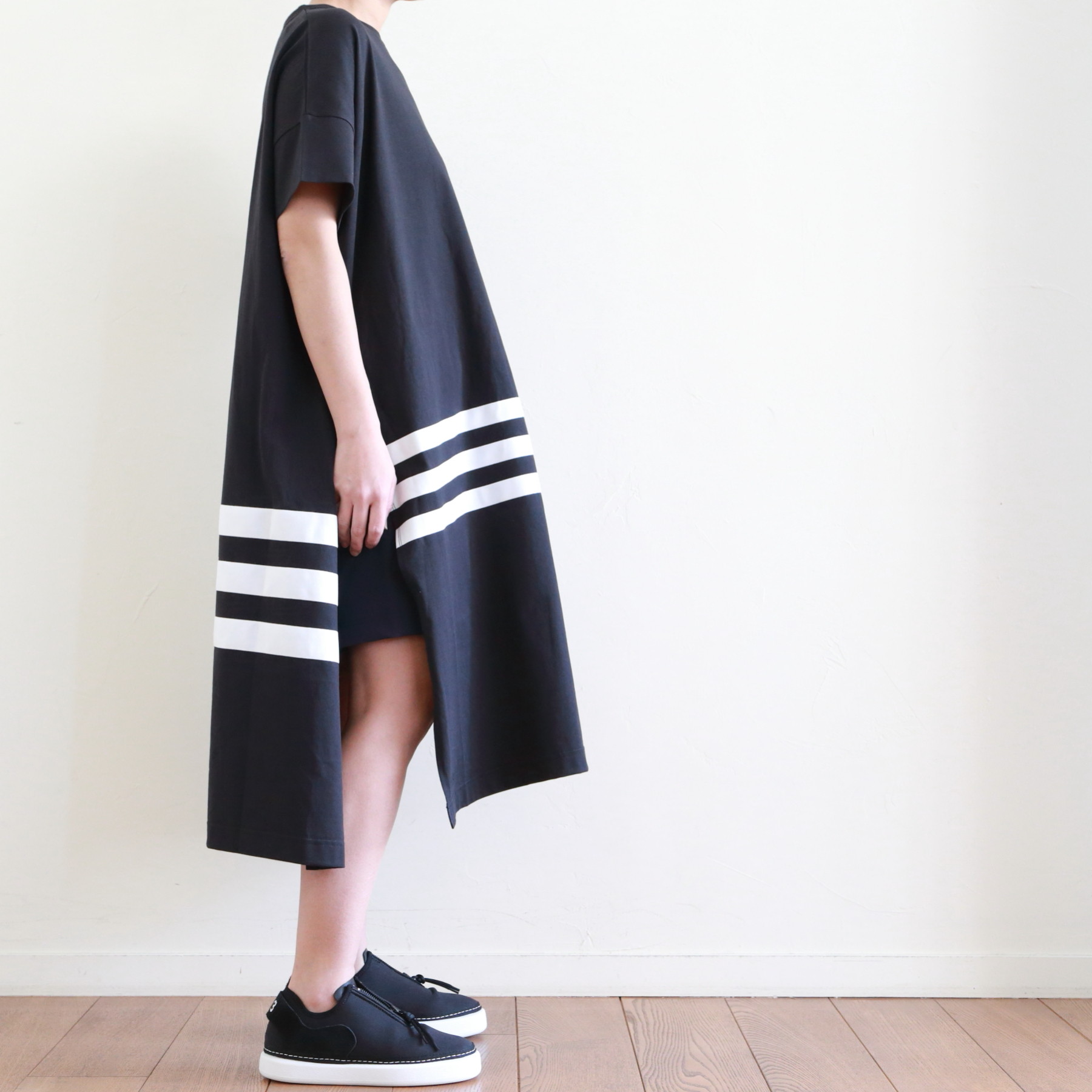 人気No.1】 Y-3 adidas/YOHJI YAMAMOTO Tシャツワンピース - uinsa.ac.id