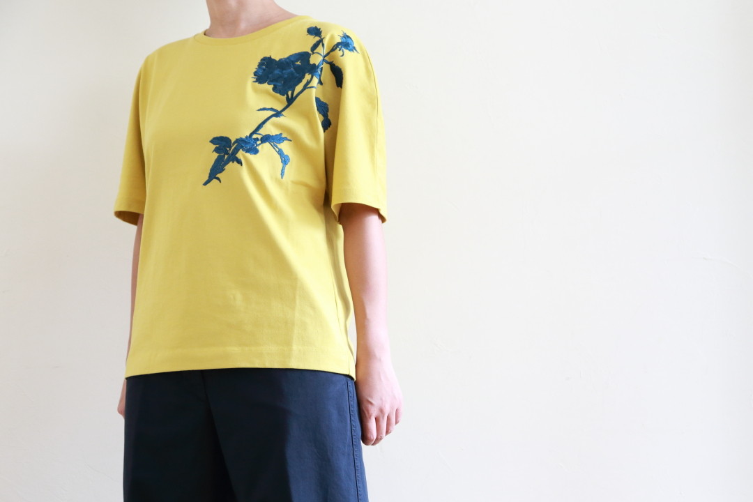 DRIES VAN NOTEN ～ マスタードイエローの五分袖 T シャツ : CLOSET