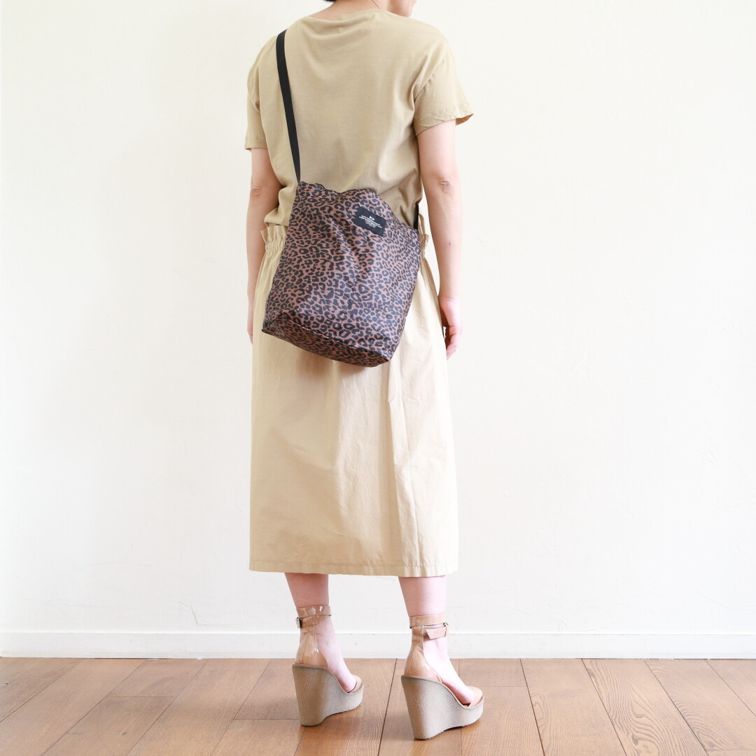 BIP BAGSINPROGRESS ～ 超軽量ショルダーバッグ : CLOSET