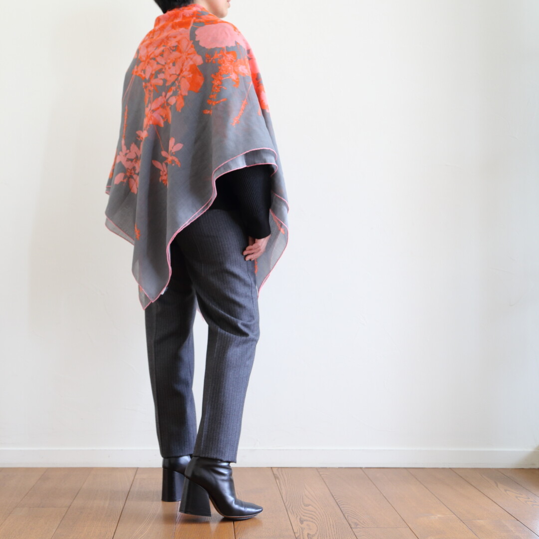 DRIES VAN NOTEN ~ フローラルプリントのウールのスカーフ : CLOSET DRIES VAN NOTEN ~ フローラルプリントのウールのスカーフ : CLOSET