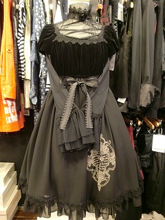 Moitie新入荷＆トルソーコーデ紹介† : closet child新宿GOTH/PUNK  
