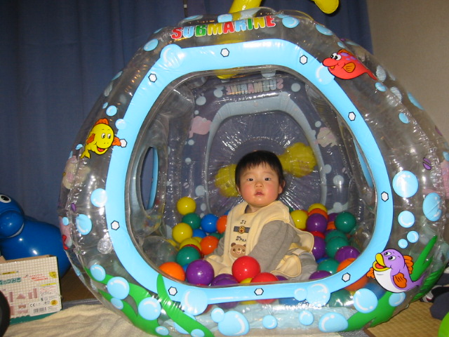 赤ちゃん本舗 太郎が行けば花奈が咲く