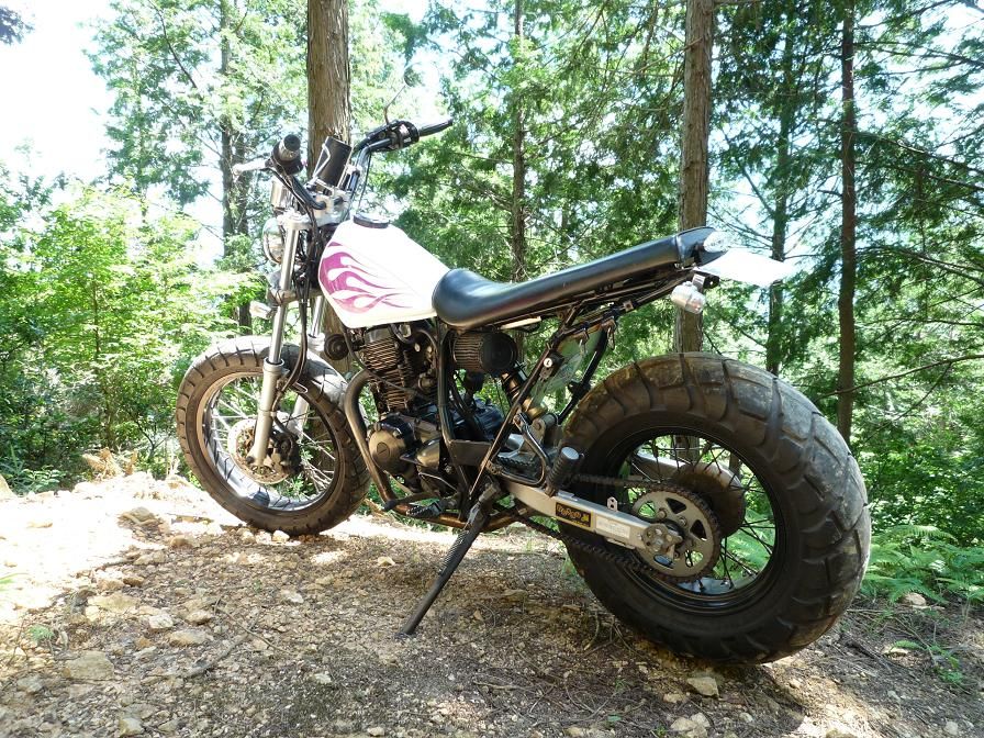 オンのタイヤでも頑張れば林道突破できます : N氏のまったり生活日記