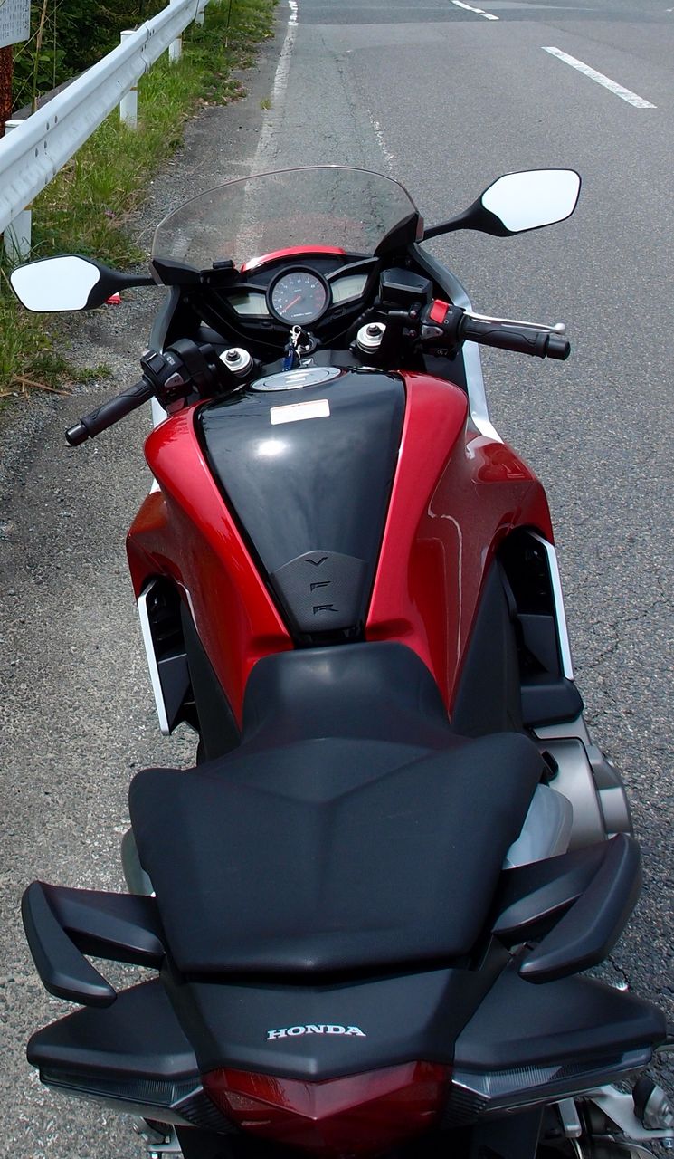 Vfr10fインプレッション その3 バイクセンターあらし125 Vfr10fインプレッション その3 バイクセンターあらし125