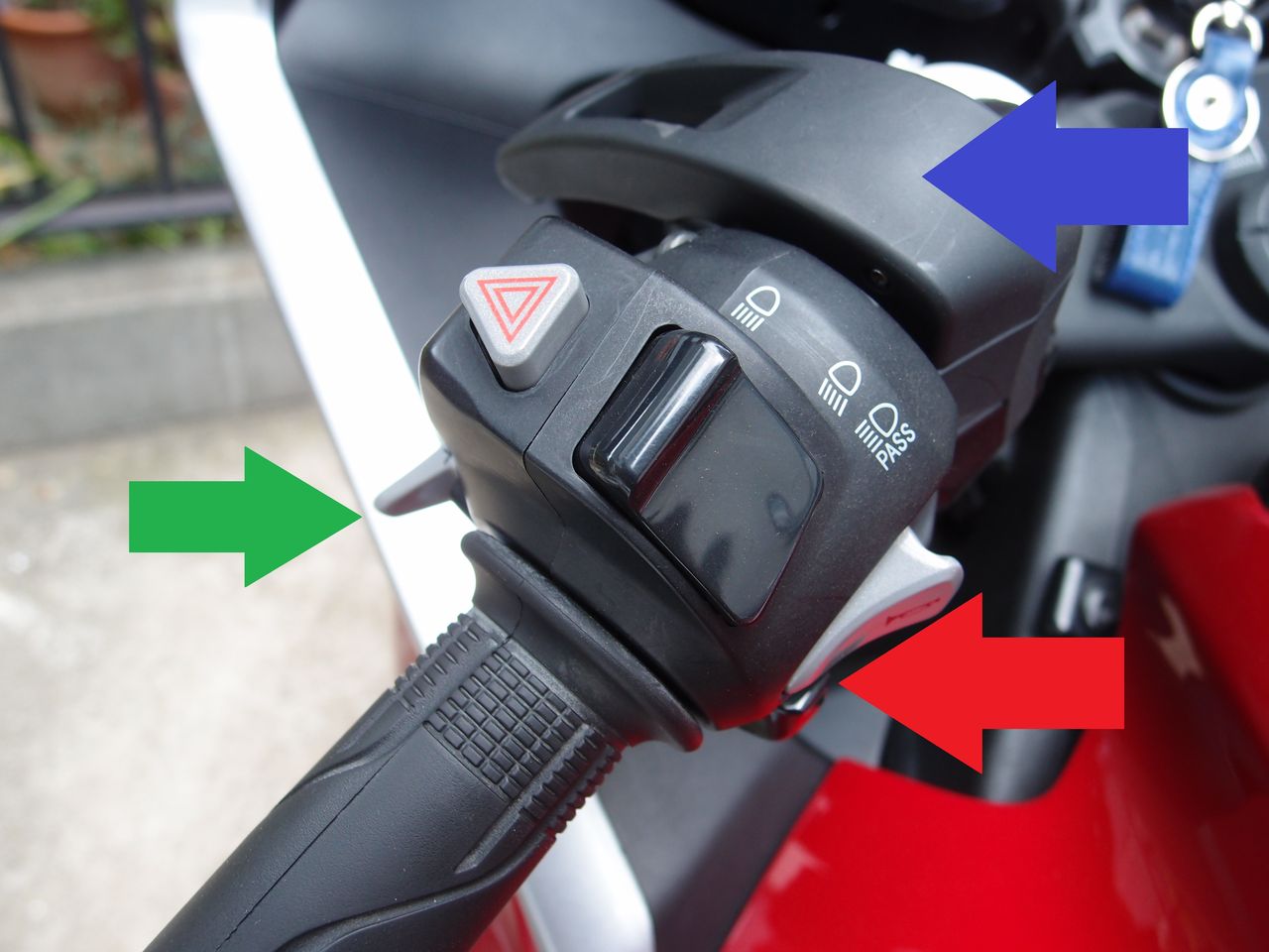 Vfr10fインプレッション その1 バイクセンターあらし125 Vfr10fインプレッション その1 バイクセンターあらし125