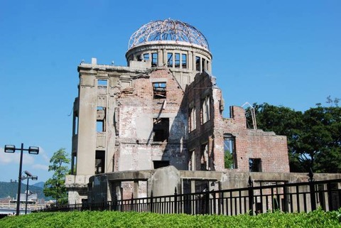 b0010162_8485660