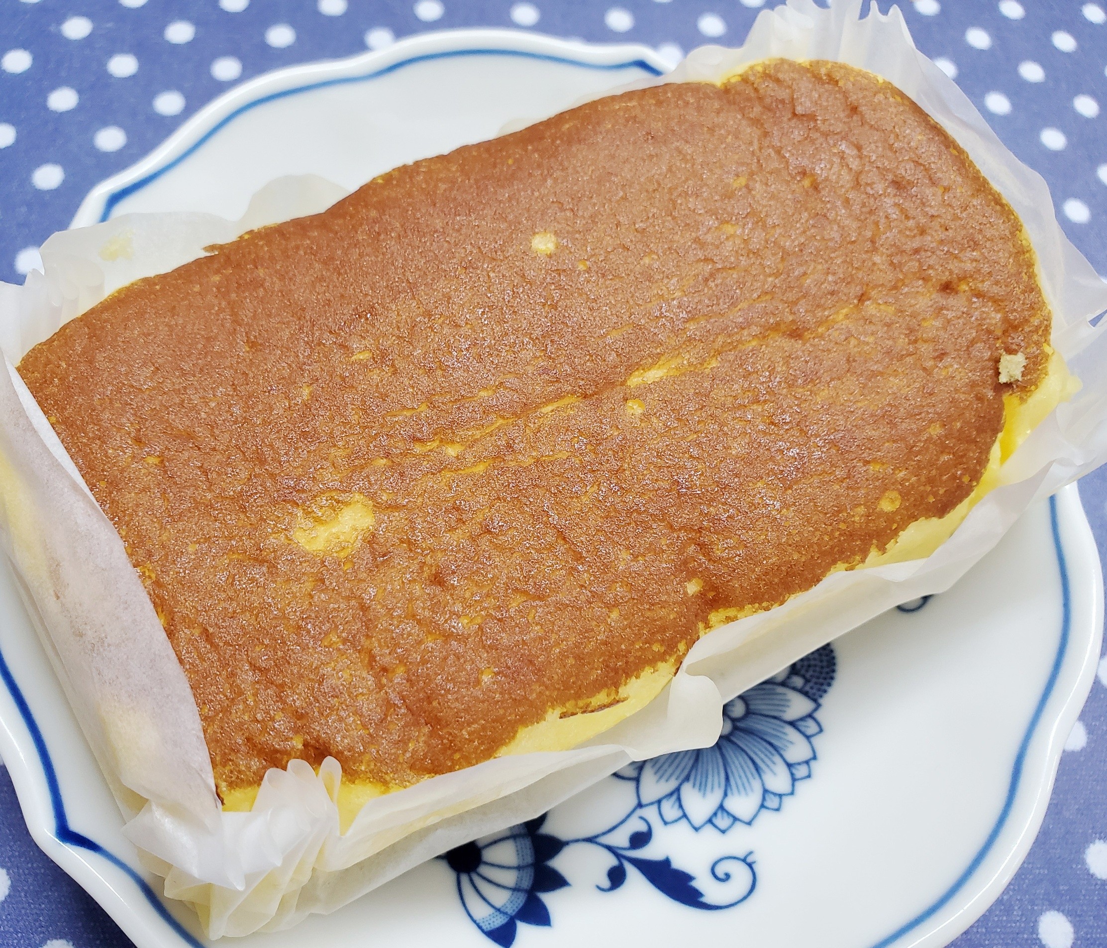 カステラ風蒸しケーキ【山崎製パン】 : おやつは一日3個マデ カステラ風蒸しケーキ【山崎製パン】 : おやつは一日3個マデ