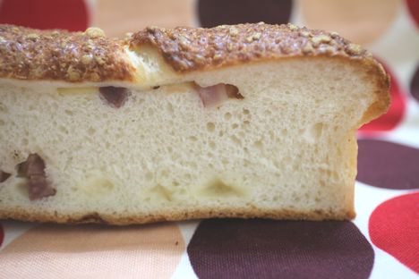 ベーコンとチーズのフランスパン
