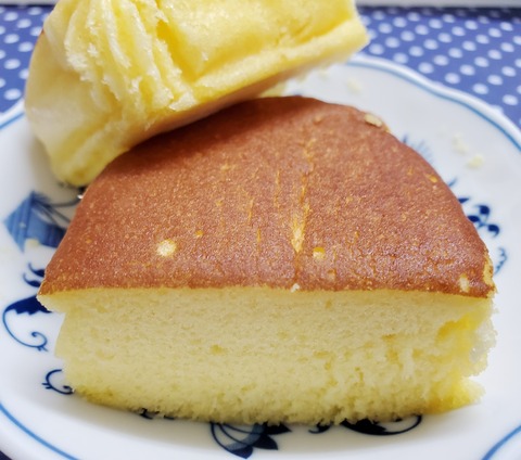 カステラ風蒸しケーキ【山崎製パン】