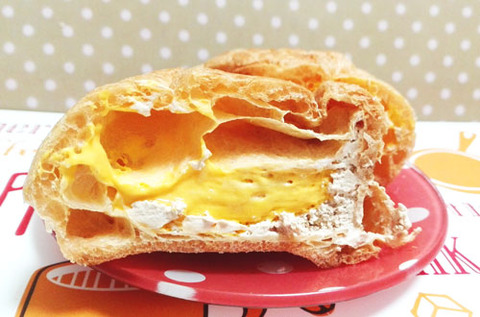 焦がし風味のキャラメルとかぼちゃのダブルシュー【ミニストップ】