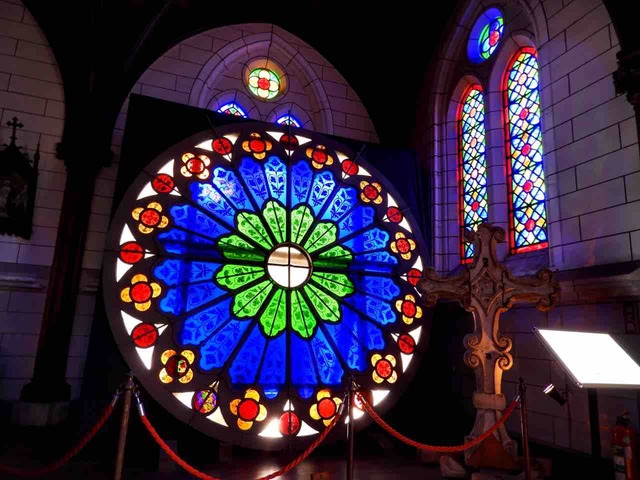 愛知 降り注ぐ神の光 聖ザビエル天主堂 何度でも訪れたい日本の風景