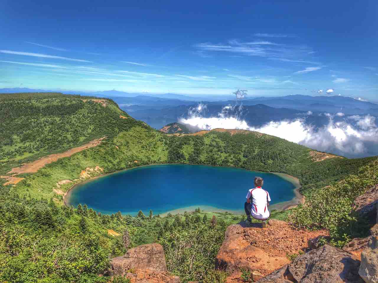 福島 美しすぎて身体が固まった 一切経山と魔女の瞳 何度でも訪れたい日本の風景 福島 美しすぎて身体が固まった 一切経山と魔女の瞳 何度でも訪れたい日本の風景