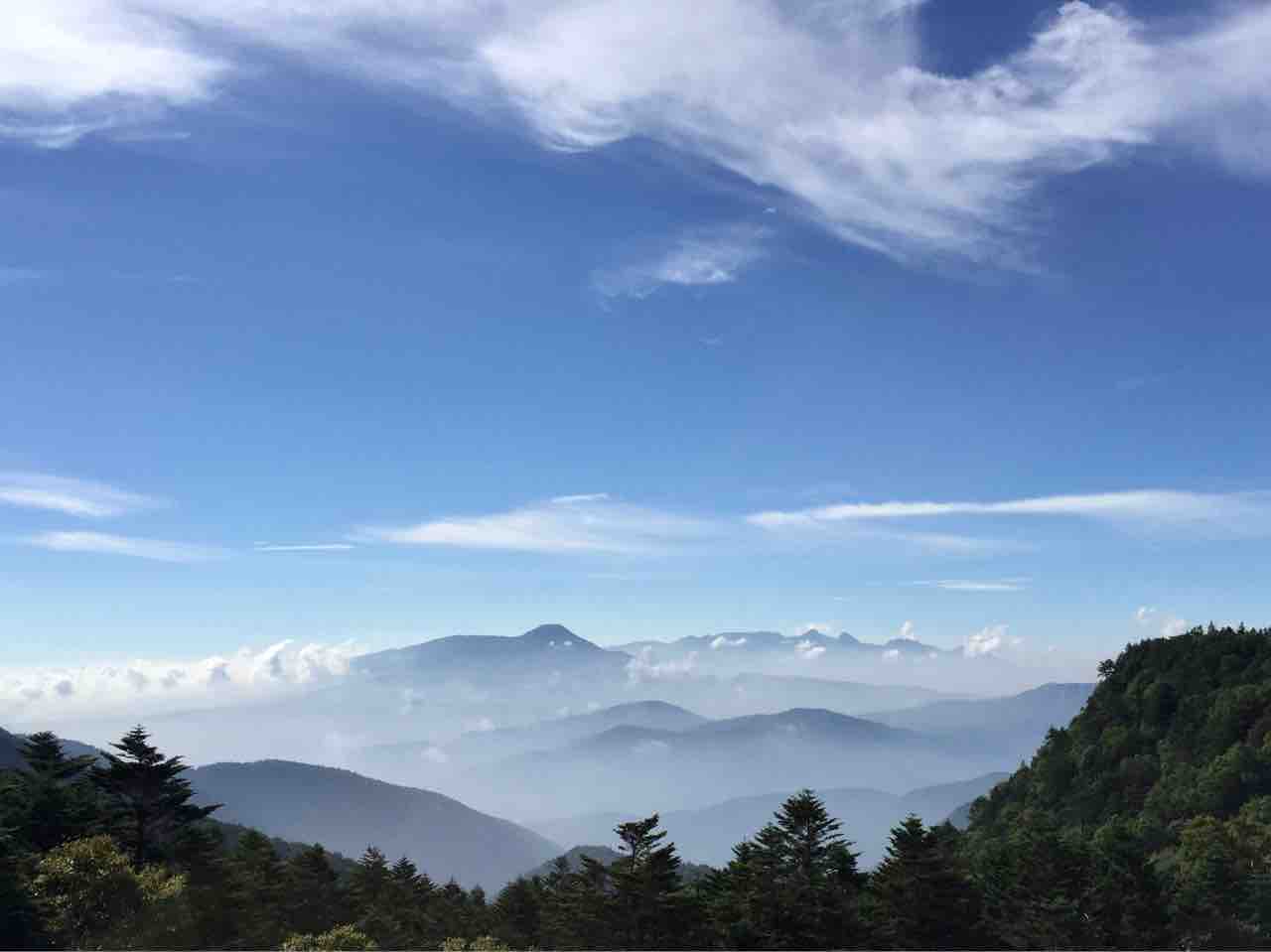 長野】溶岩石に覆われた山頂 ビジンサマの棲む蓼科山 : 何度でも訪れ 