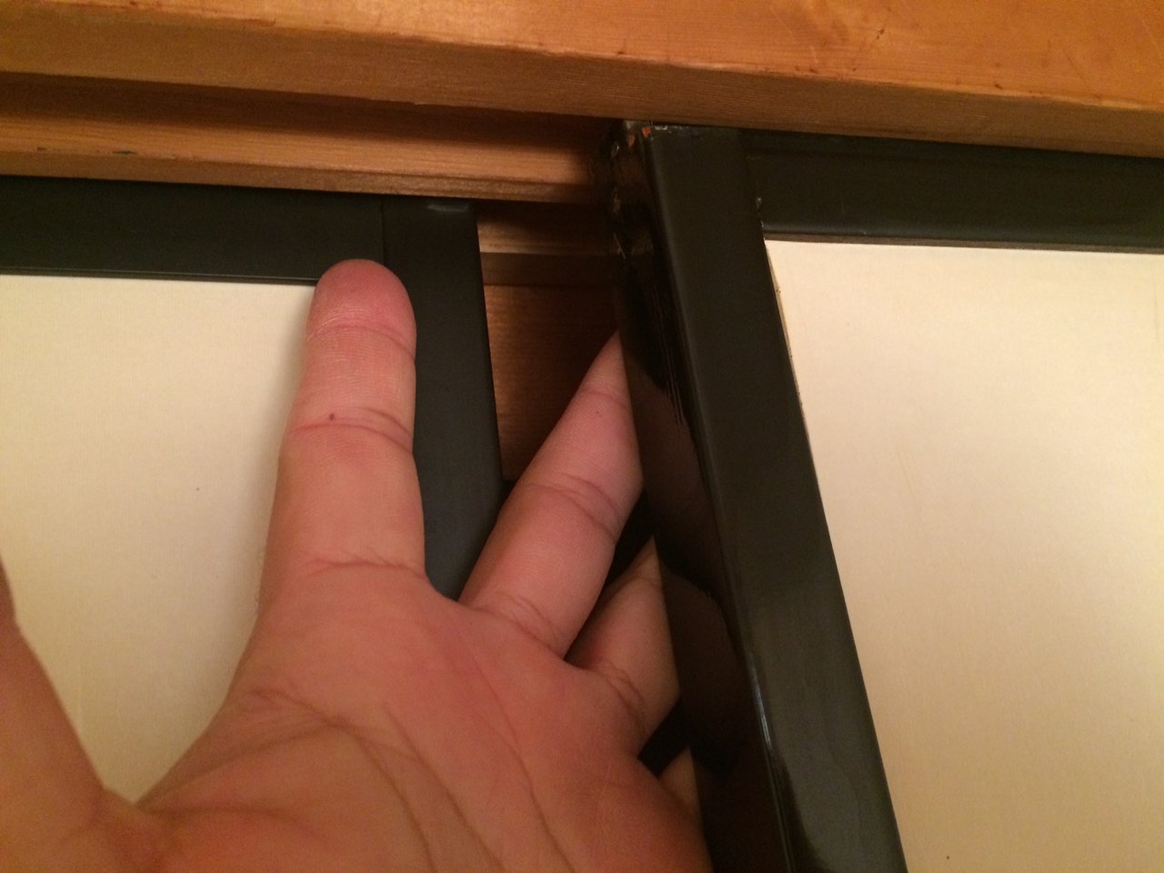 押し入れ引き戸 建て付け不具合修理 アットレスキュー24 緊急駆けつけ日記