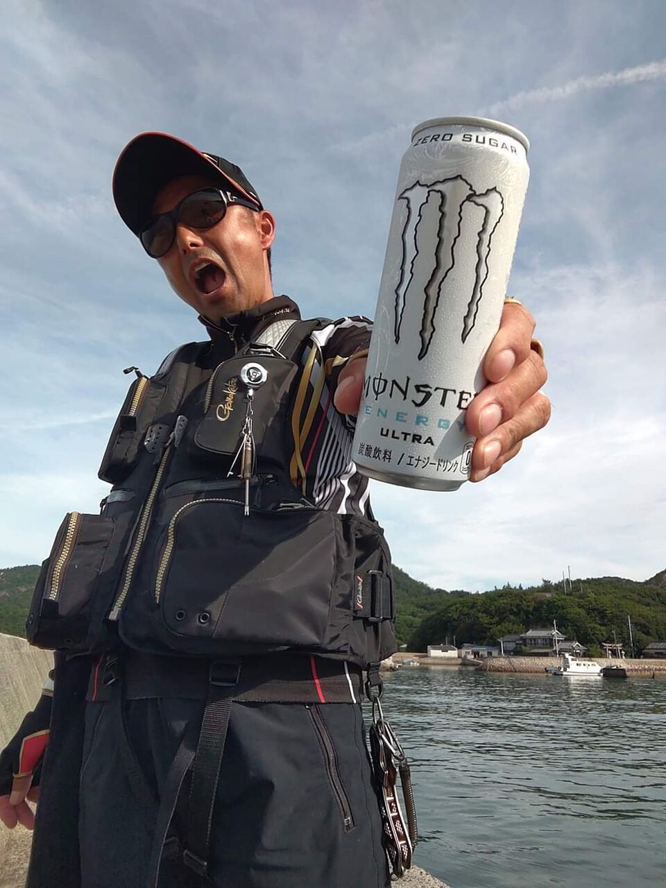 今日は岡山県玉野沖の波止で遊んでます😉🎵