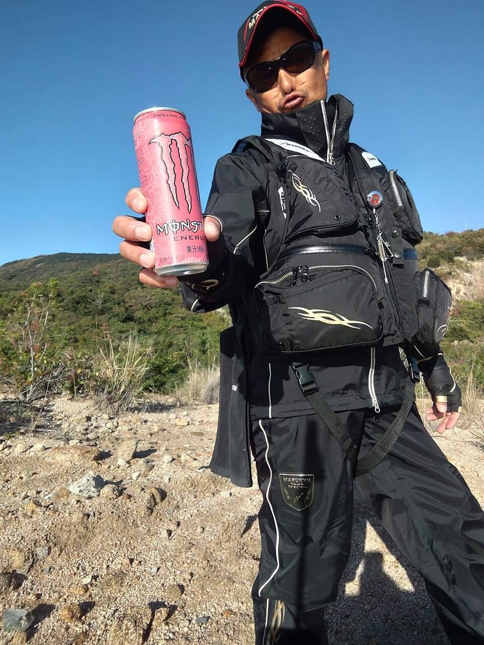 今日は岡山県玉野沖でチヌ釣りです😉🎵