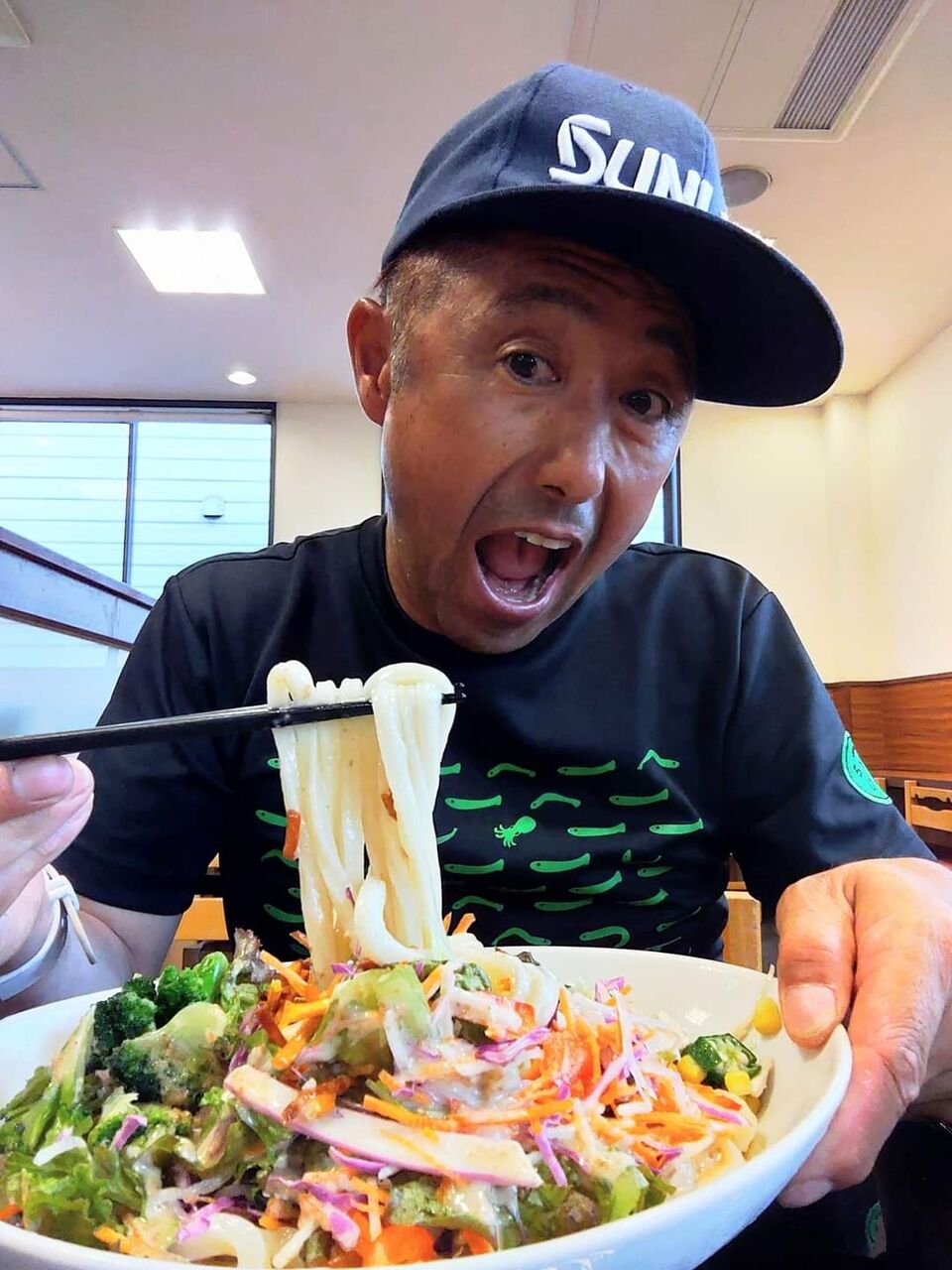 とりあえず近所の｢はなまるうどん｣で反省します😉🎵