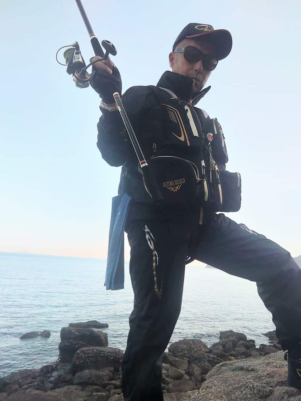 今日も近所の岡山県下津井沖でチヌ釣りです😉🎵