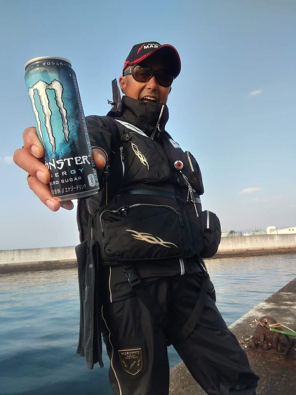 今日は広島湾の波止でチヌ釣りでした😉🎵が