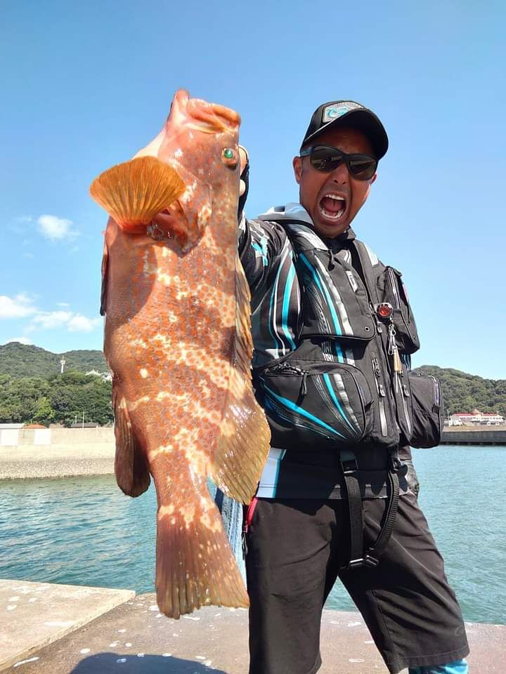 今日は岡山県笠岡沖の波止でチヌ釣りの合間に