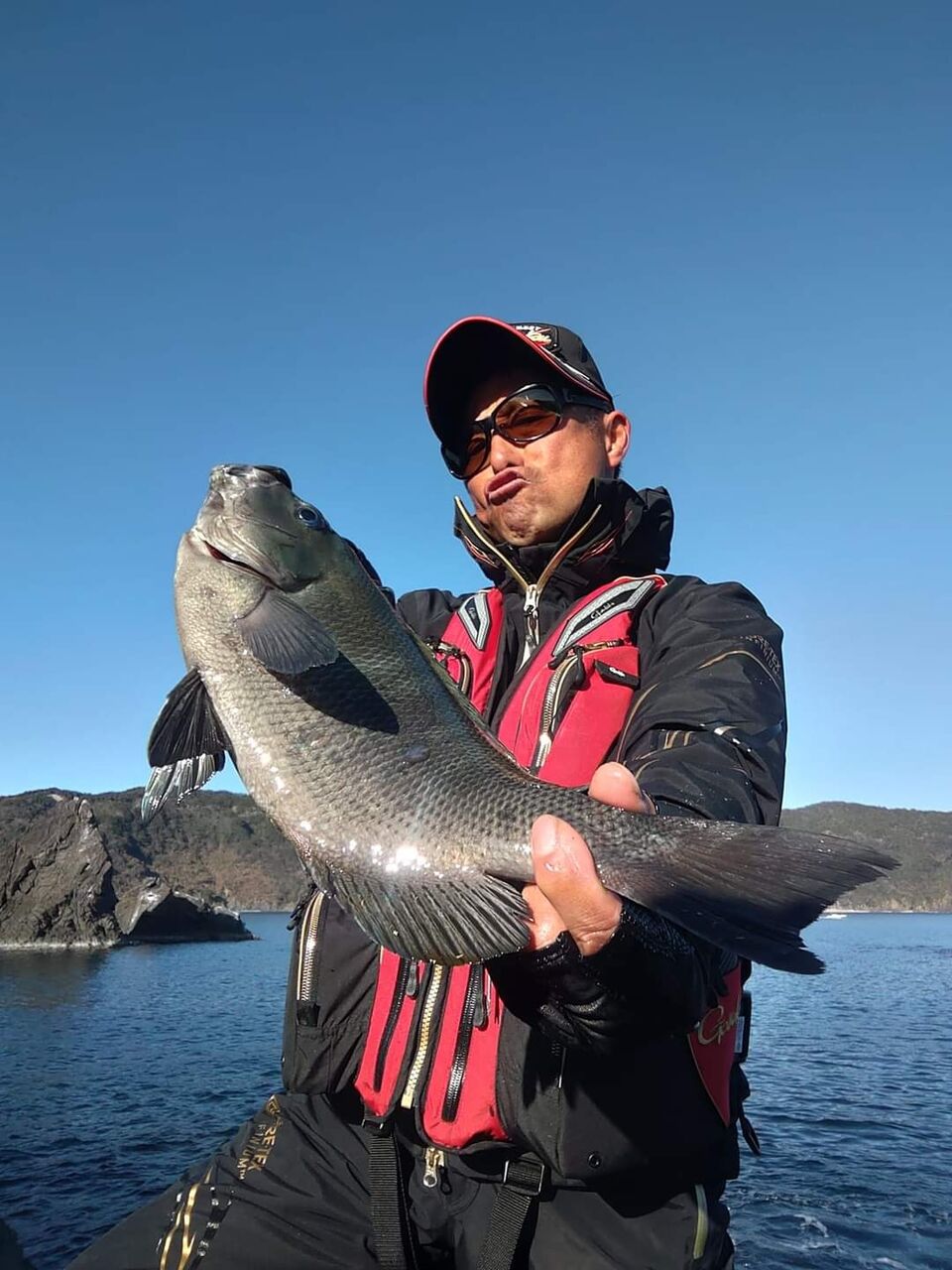 先日の高知県池ノ浦沖でのグレ釣りは