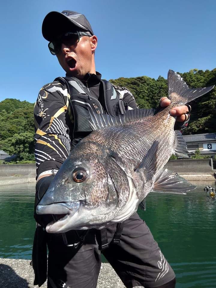 高知県須崎沖の波止でのチヌ釣りは