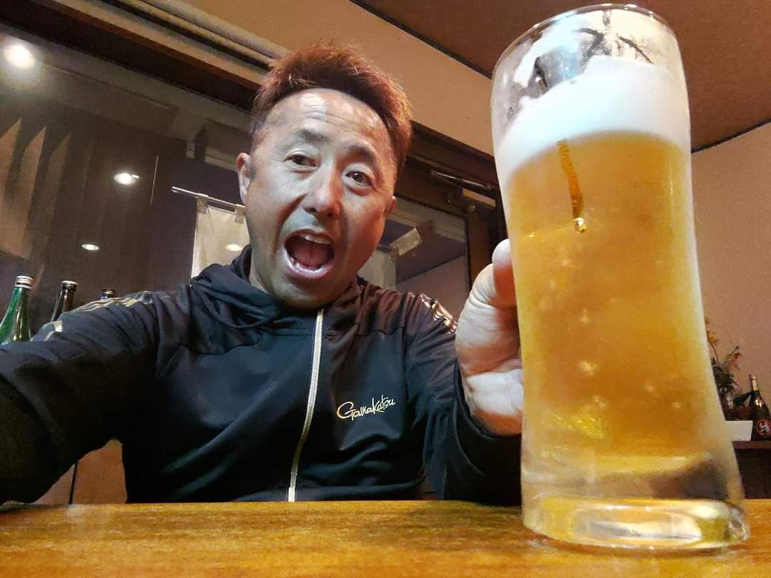シロイカの天ぷら、焼きイカ、メバルの煮付け…&生ビール🍺めっちゃ美味ぇー😍💞