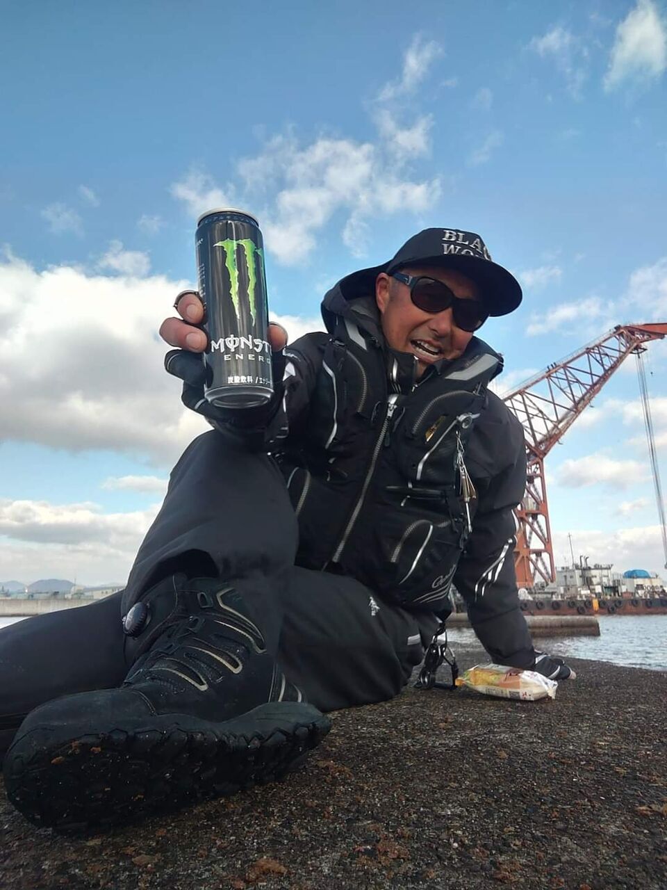 2023年初釣りは、このメンバーで広島県広島湾でチヌ釣りです😉🎵