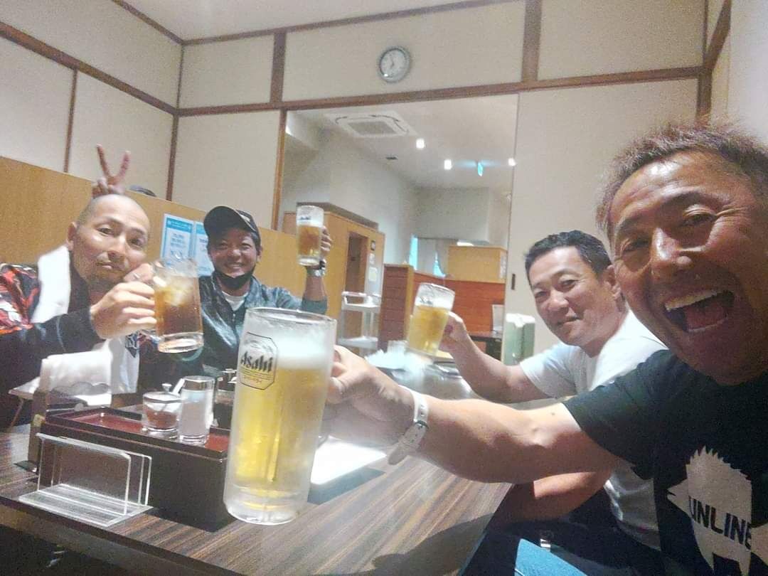 焼肉&生ビール🍺めっちゃ美味ぇー😍💞