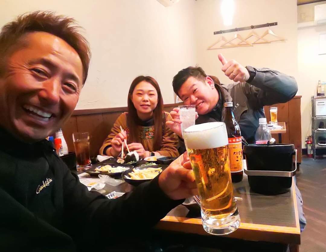 今日はめっちゃ久々にclubGsメンバーと近所の｢旬菜海鮮処　縁｣でビール🍺でした😉🎵