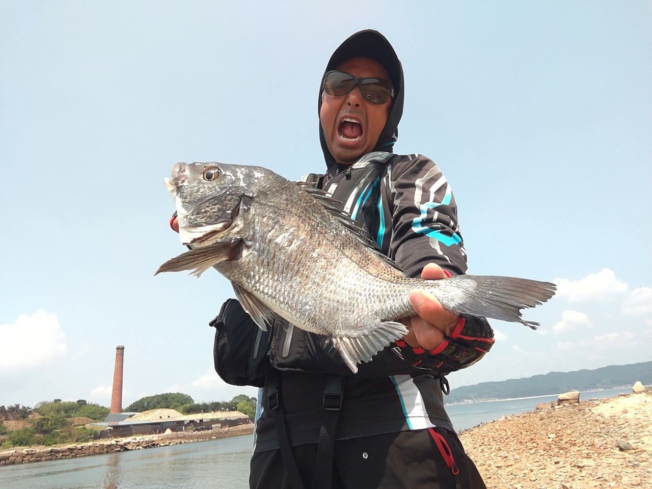 先日の岡山県牛窓沖犬島諸島でのチヌ釣りは