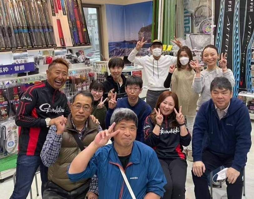 １６日、１７日は高知県の｢フィッシングハヤシ｣で｢がまかつ展示受注会｣でした‼️
