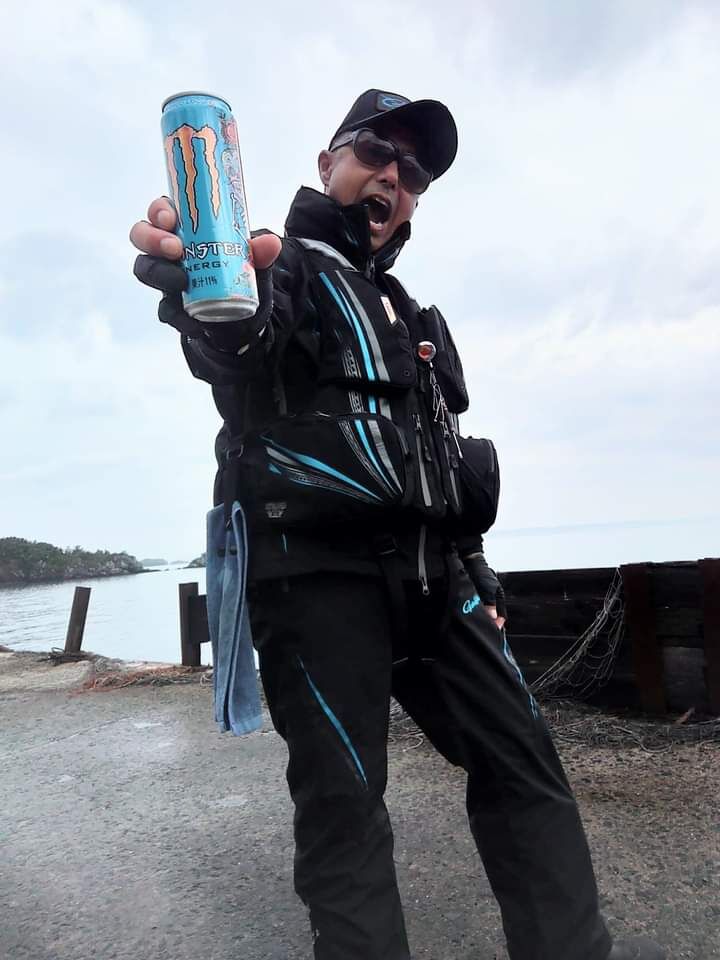 今日は岡山県牛窓沖でチヌ釣りでした😉🎵