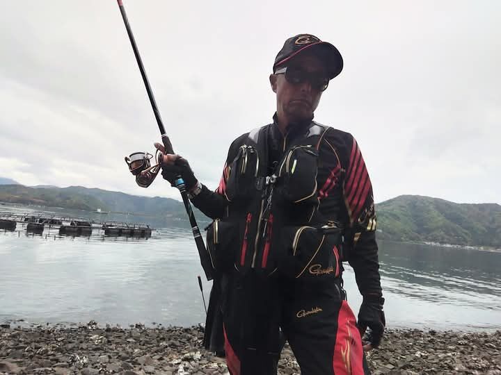 昨日は愛媛県宇和島市津島町の地方でチヌ釣りでした😉🎵