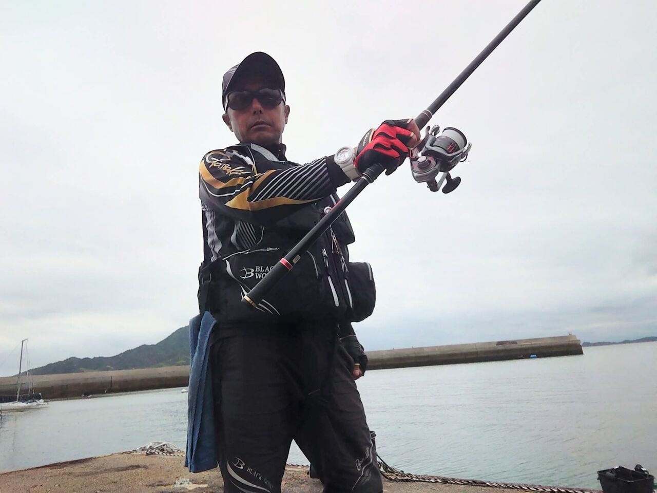 しまなみ海道 でチヌ釣りでした😉🎵