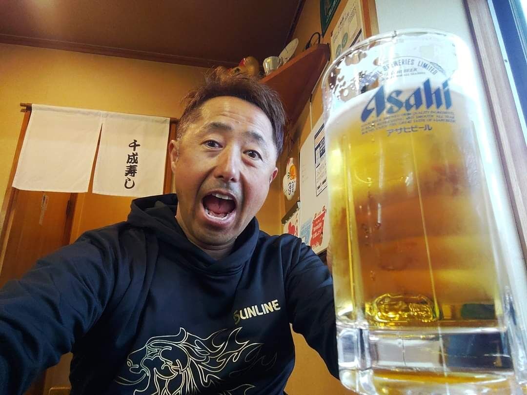 昼間の生ビール🍺はめっちゃ美味ぇー😍💞