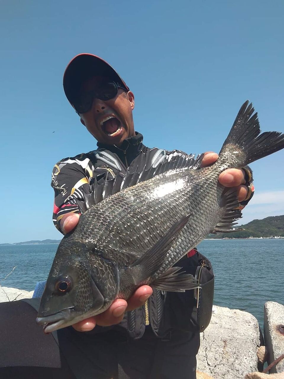 日曜日の岡山県玉野沖でのチヌ釣りは、かなり厳しい釣りじゃった😅💦