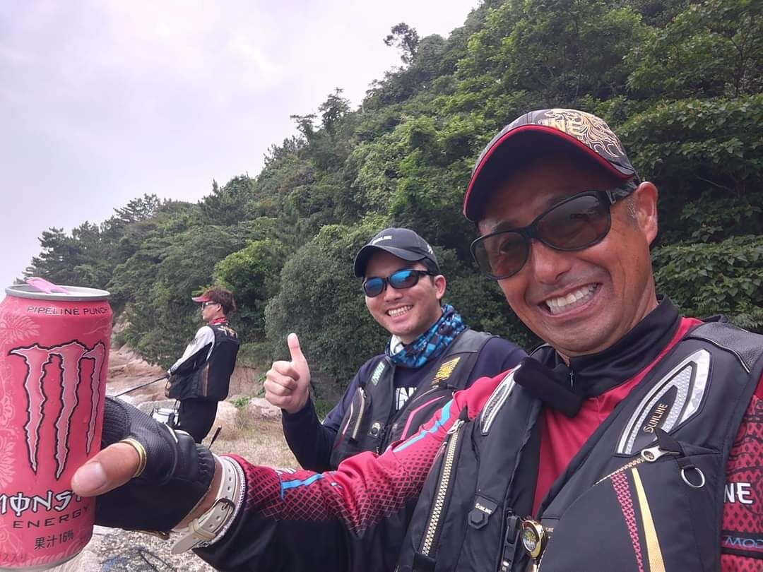 今日も広島湾でチヌ釣りです😉🎵
デカいチヌバラしたわ…😫