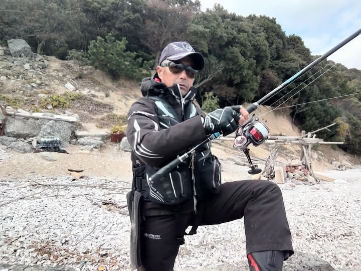 先日、広島湾に２０２５年初釣りに行ってきました😉🎵