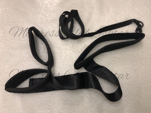 Rear wrist collar with lead