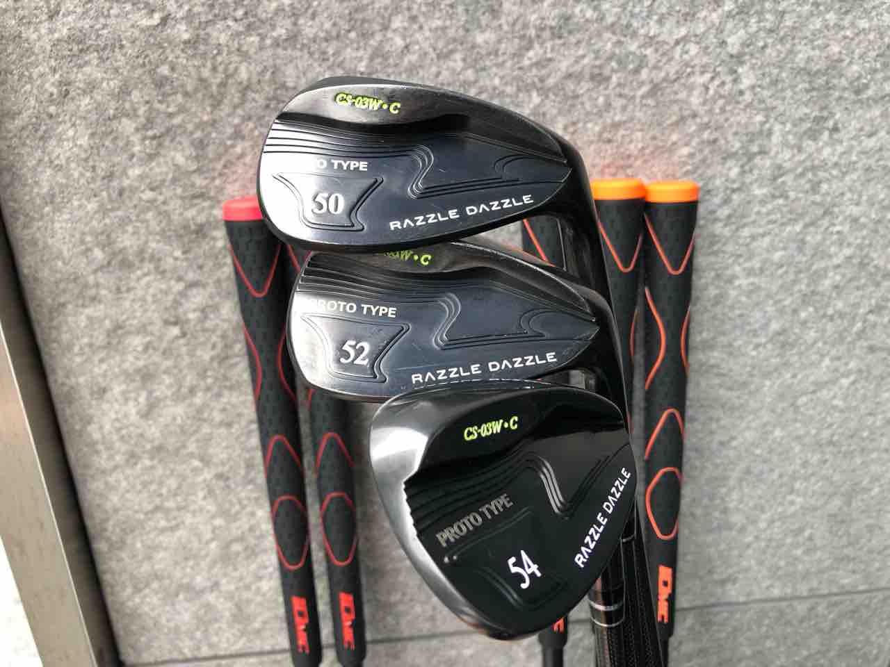 RAZZLE DAZZLE 56度ウェッジ(メンズ ) RAZZLE DAZZLE 56度 ウェッジ