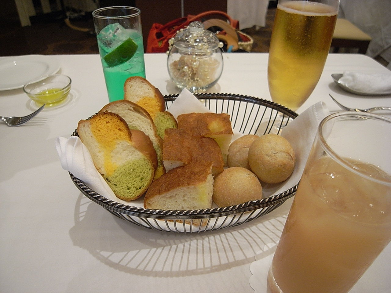 リビエラ青山 これぞ夏 ウニの冷製パスタ 外苑前と青山日記 ランチ ヨガ 旅行 バリ島他 アマンリゾート リビエラ青山 これぞ夏 ウニの冷製パスタ 外苑前と青山日記 ランチ ヨガ 旅行 バリ島他 アマンリゾート