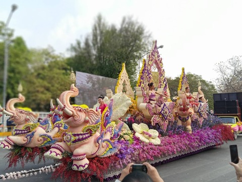 チェンマイフラワーフェスティバル2020