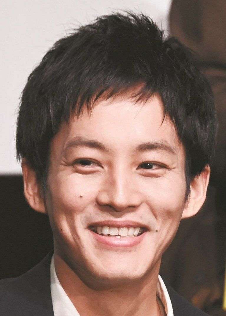 ゴシップまとめリアルライブ 松坂桃李が2度消えた 格付け 衝撃の 全問不正解 逆に好感度アップ ポンコツ やっぱり好きっ ゴシップまとめリアルライブ 松坂桃李が2度消えた 格付け 衝撃の 全問不正解 逆に好感度アップ ポンコツ やっぱり好きっ