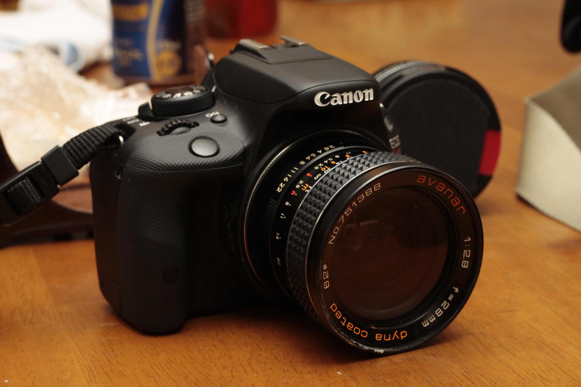 Amazon.com : Canon EOS Kiss X4 with EF-S 18-55mm
