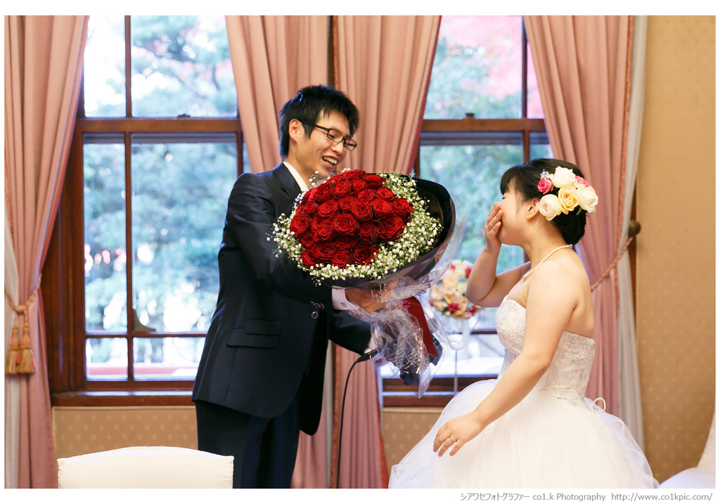 愛を込めて花束を 奈良ホテル結婚式写真撮影 選んだ道はフォトグラファー